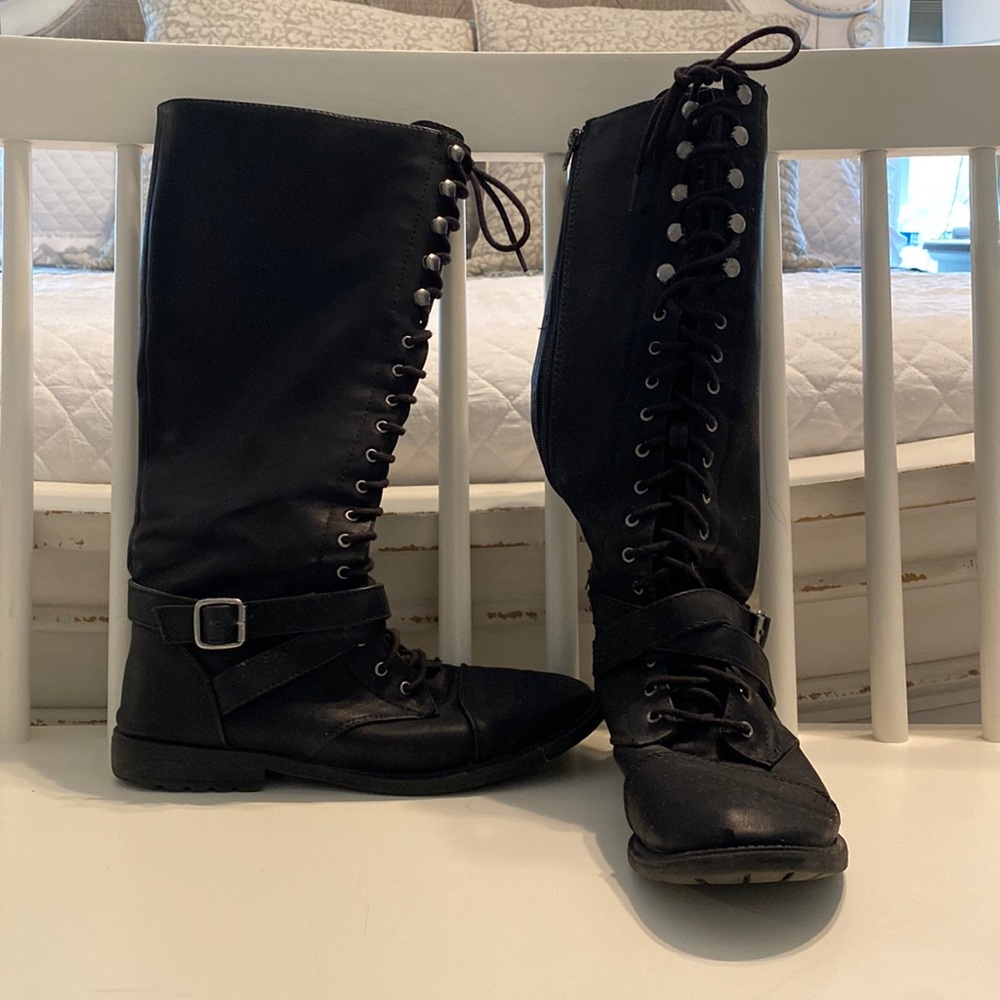 Black lace up boots
